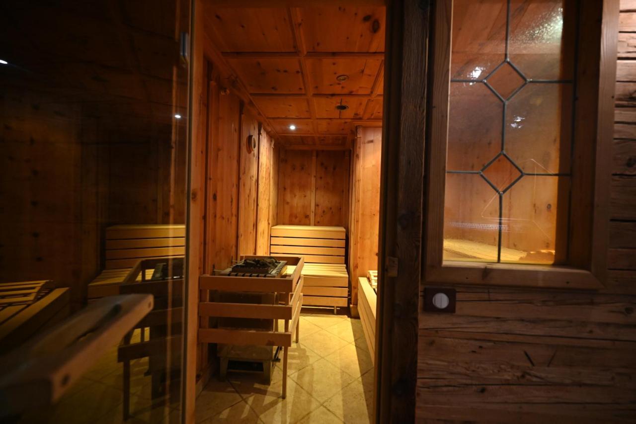 Mercure Sighisoara Binderbubi Hotel & Spa Esterno foto