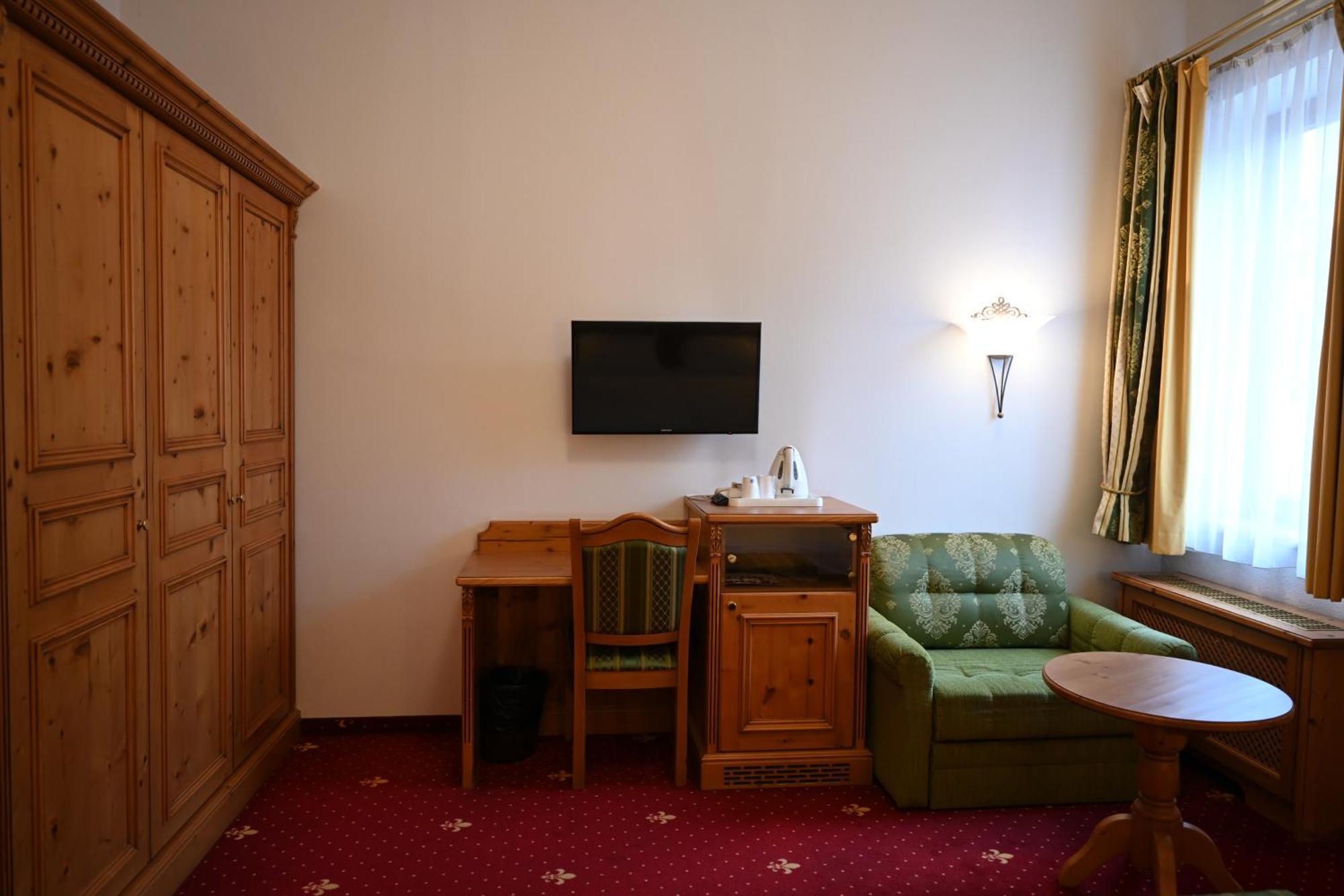 Mercure Sighisoara Binderbubi Hotel & Spa Esterno foto